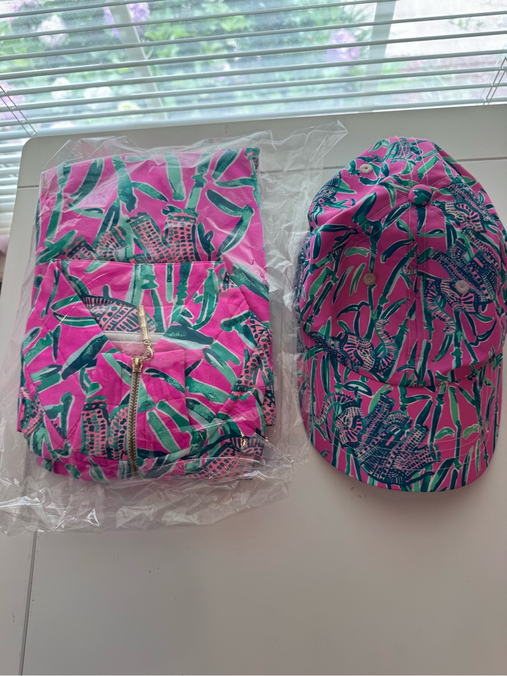 Brand-New LILLY PULITZER SKIPPER POPOVER MANDEVILLA PINK EXTRA LUCKY Sz LARGE - Picture 11 of 12
